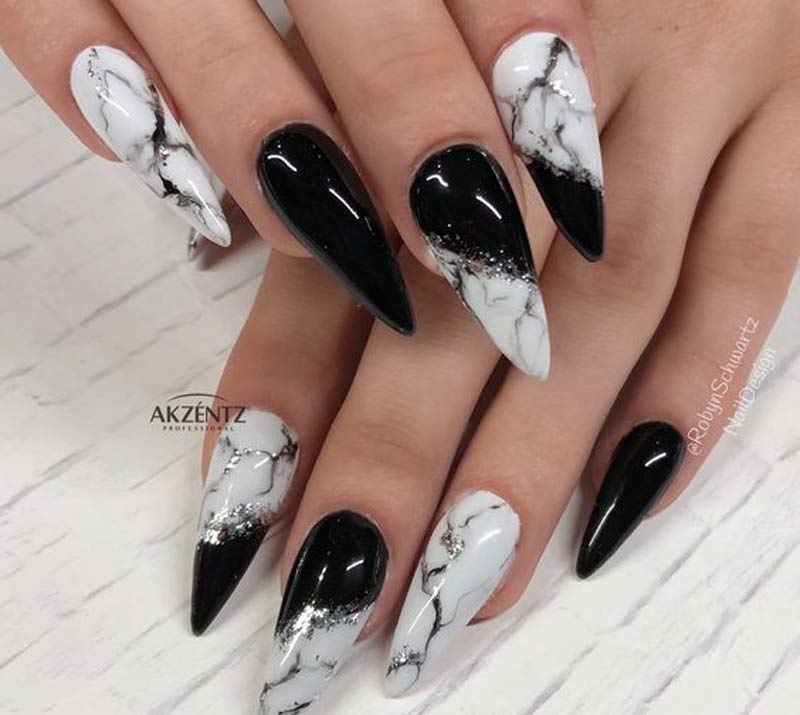 mẫu nail trắng đen marble móng dài nhọn