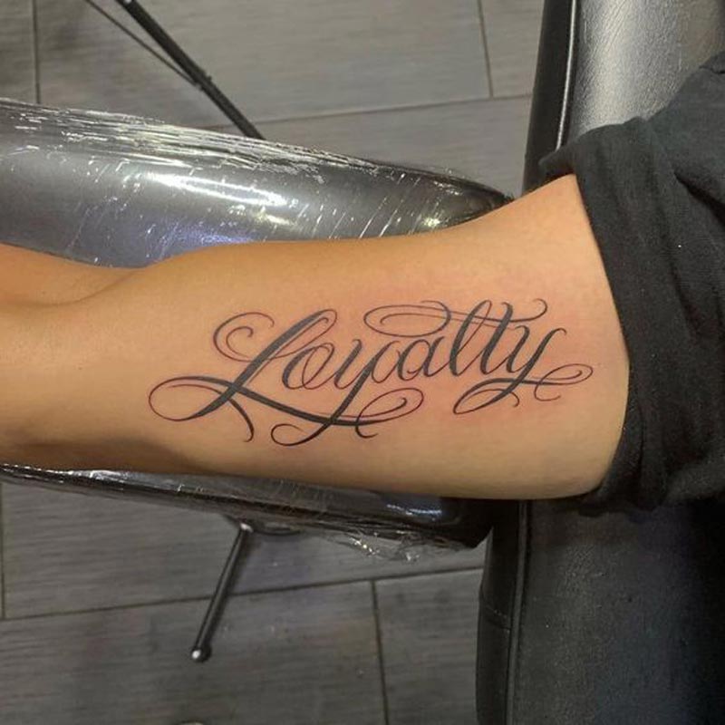 Hình xăm chữ Tiếng Anh ý nghĩa nhất cho giới trẻ  Hình xăm nghệ thuật  Lucky Tattoo